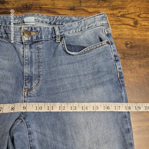 Eddie Bauer Jeans 12 Truly Straight Mid Rise Medium Light Wash Stretch Denim - Picture 6 of 11